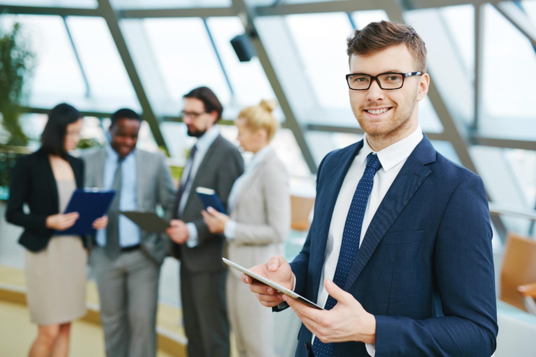 Why Choose Our Customized Qualification Programs in Canada
